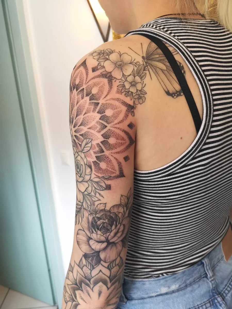 Super – Tattoo von Stefanie Spielberger